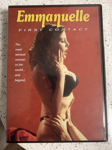 Emmanuelle space first - space,